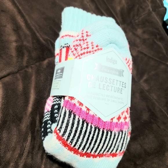 NEW Indigo Kids Non-Skip Pom-Pom Reading Socks Size S - M - Picture 9 of 9